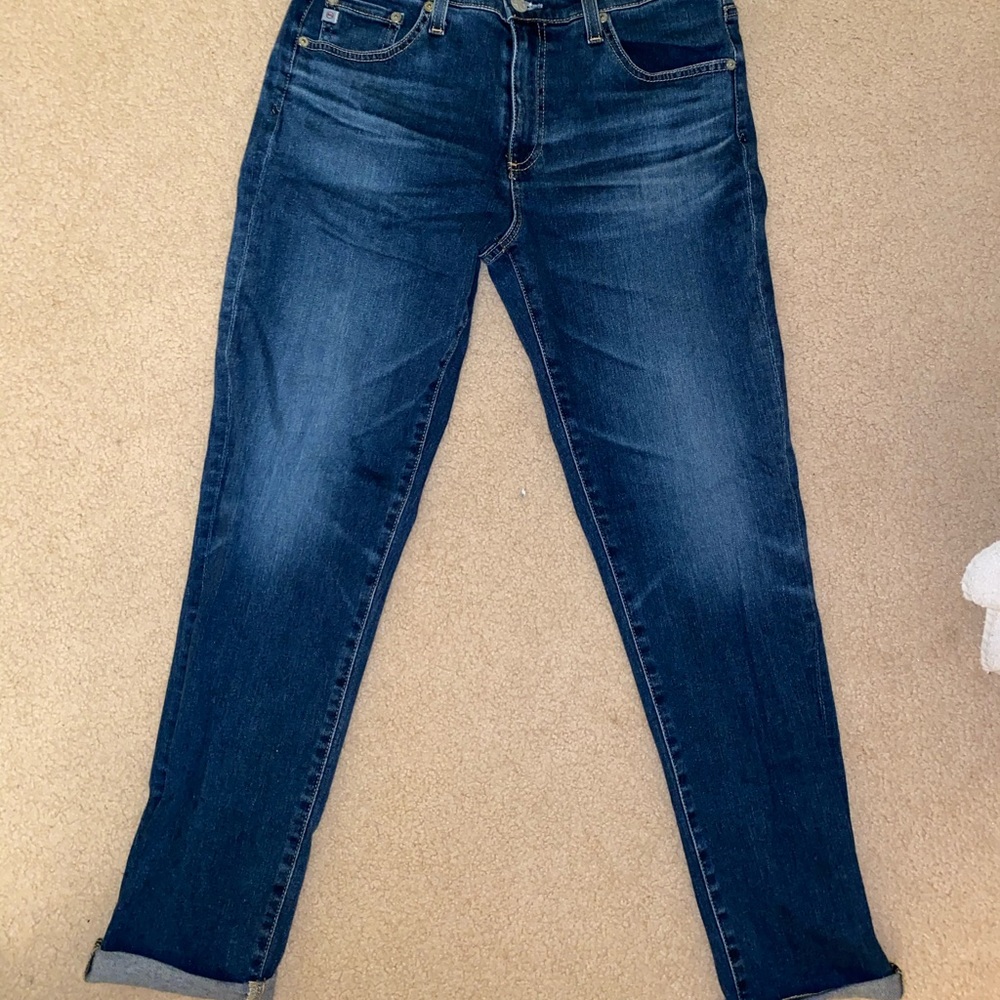 dark wash denim jeans